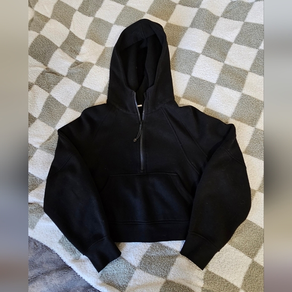 Lululemon Scuba Half-Zip Hoodie - Picture 2 of 4